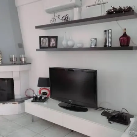 فيلة Vasia's Maisonette