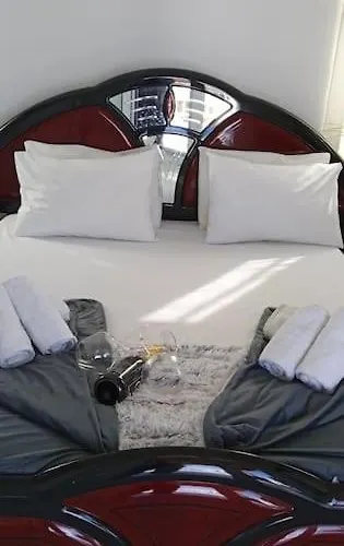 Vasia's Maisonette *